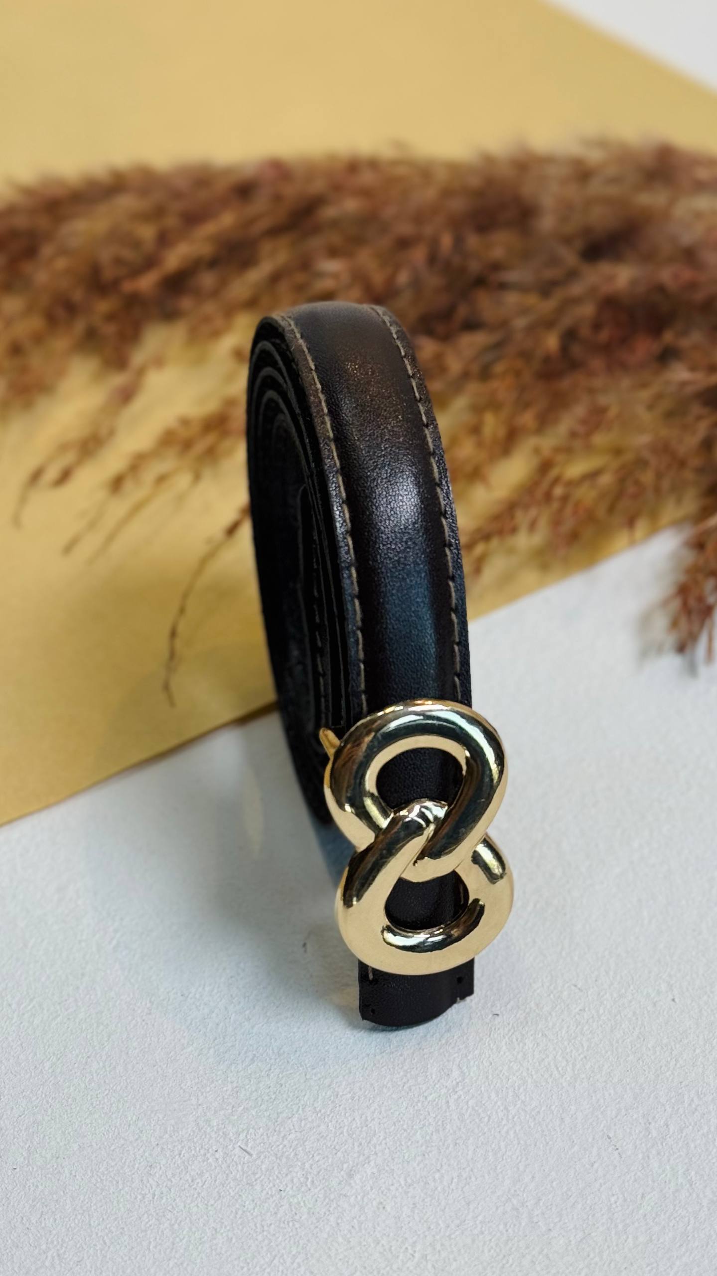 Eisy Belt