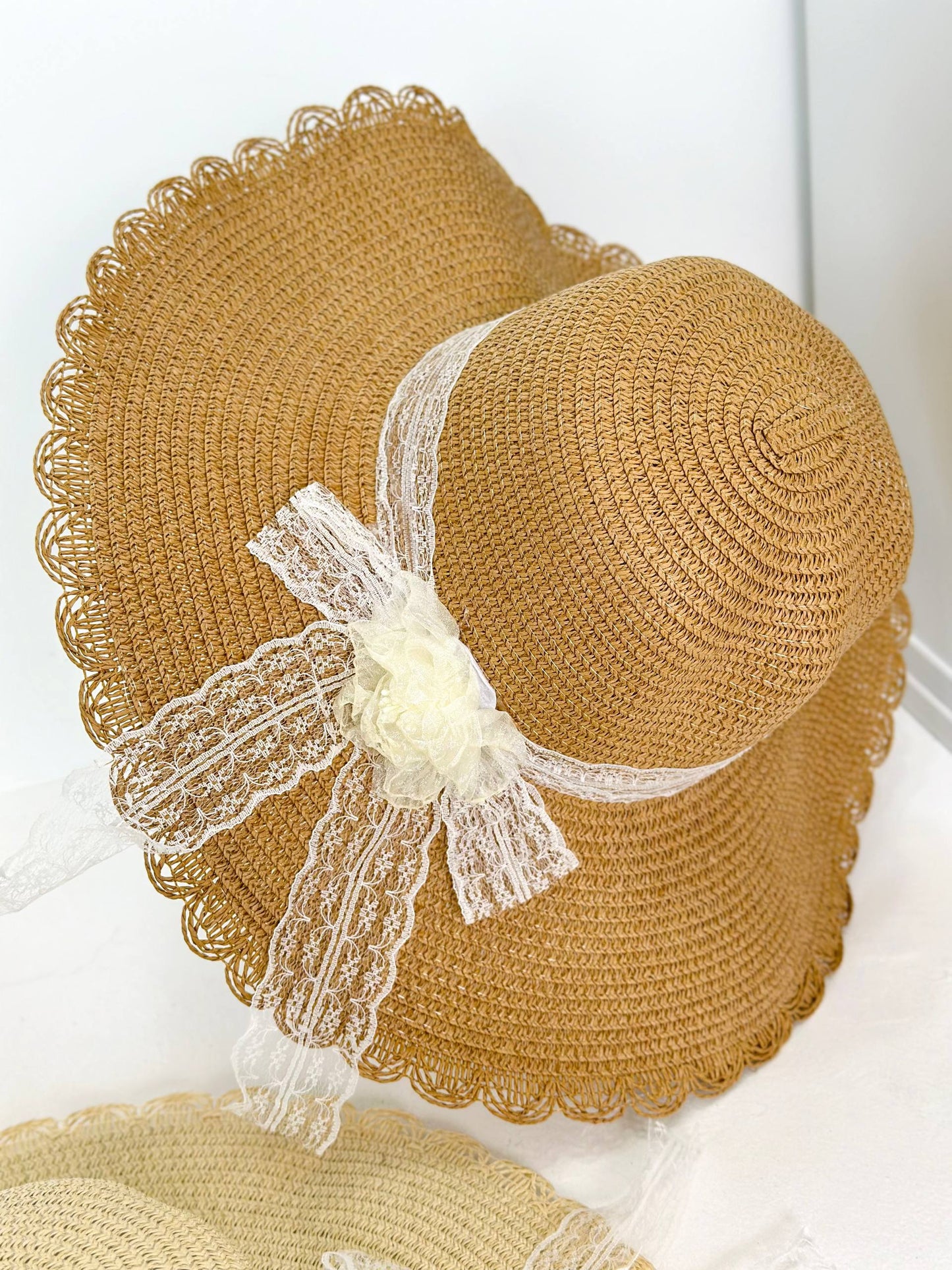 Nova Hat