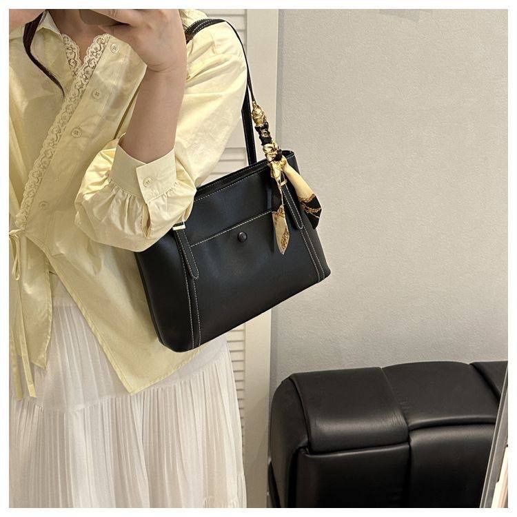 Gri Tote