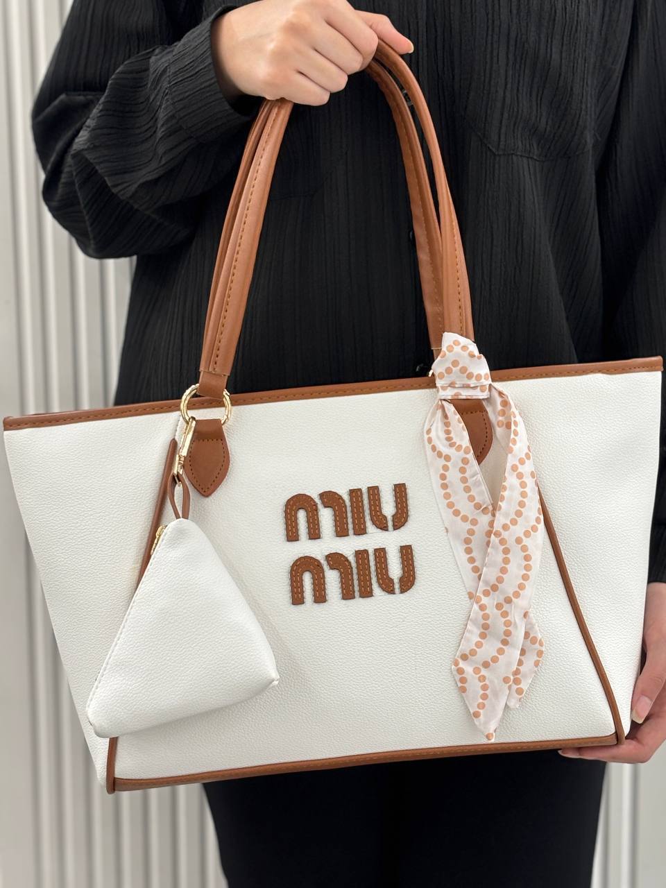 Ruby Tote