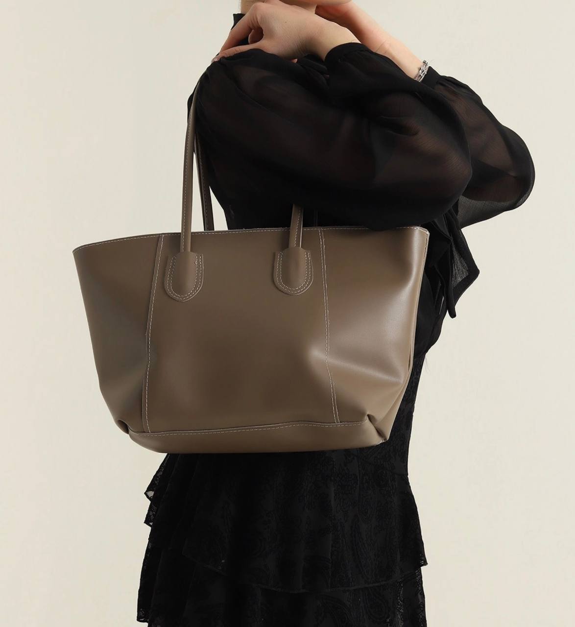 Ely Tote