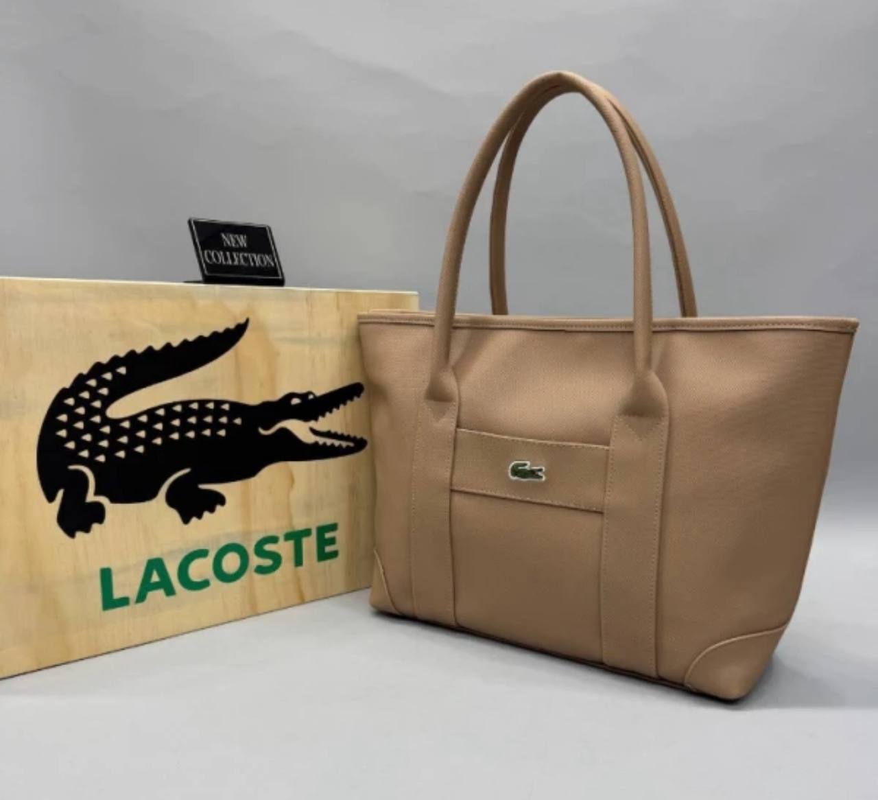 Helira Tote