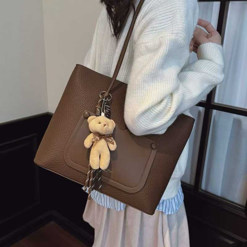 Velvt Classy Tote