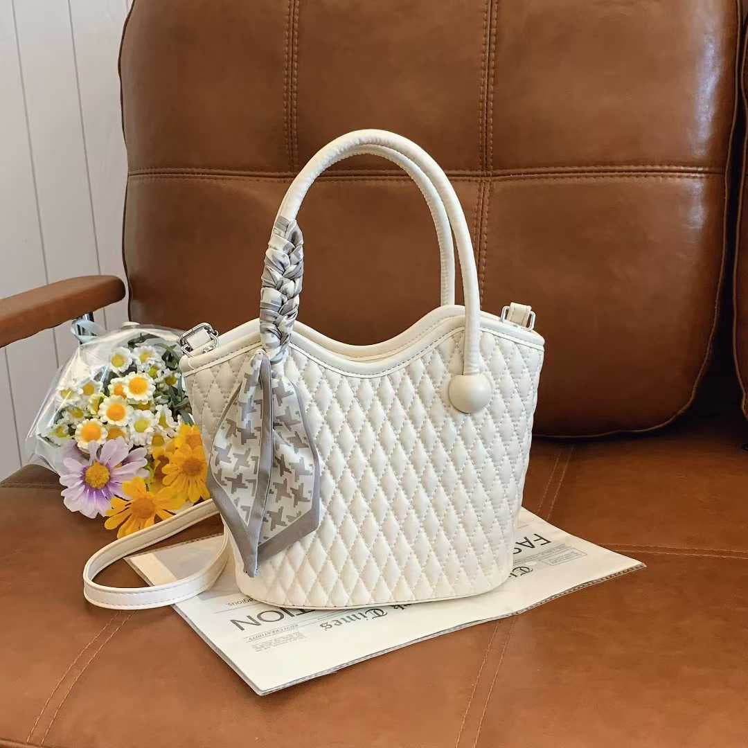 mera Handbags