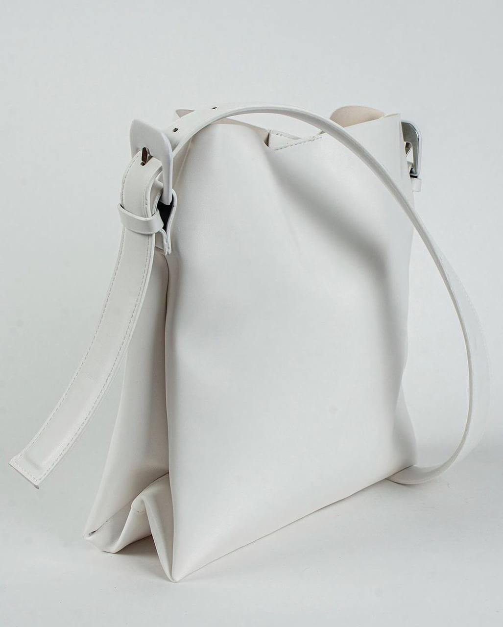 Amara Tote