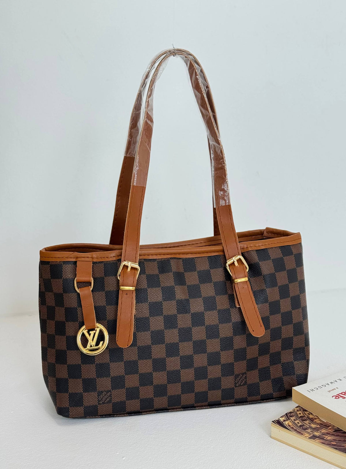 Cavelle Tote