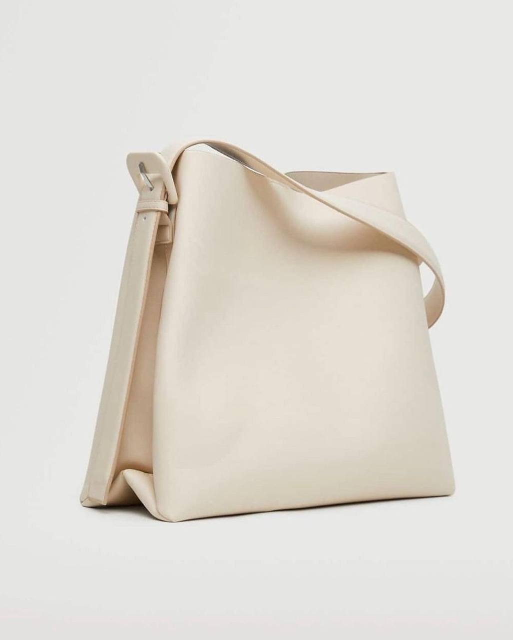 Amara Tote
