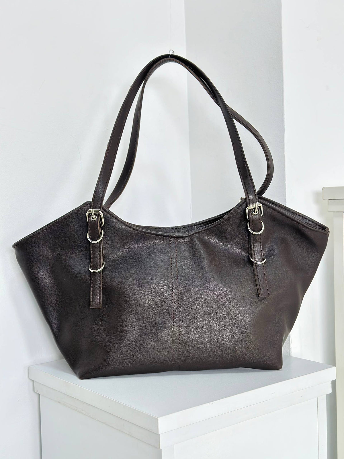 Iselle Tote