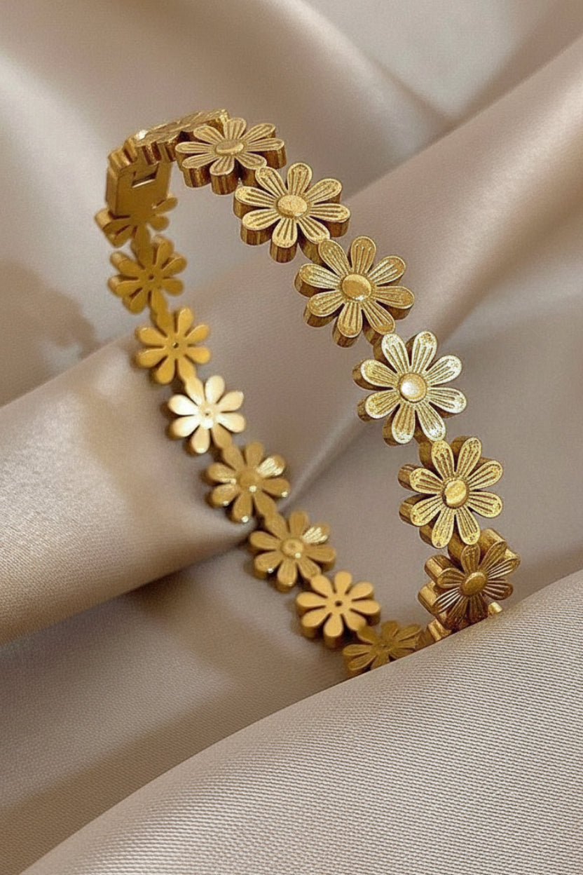 Rose bracelet
