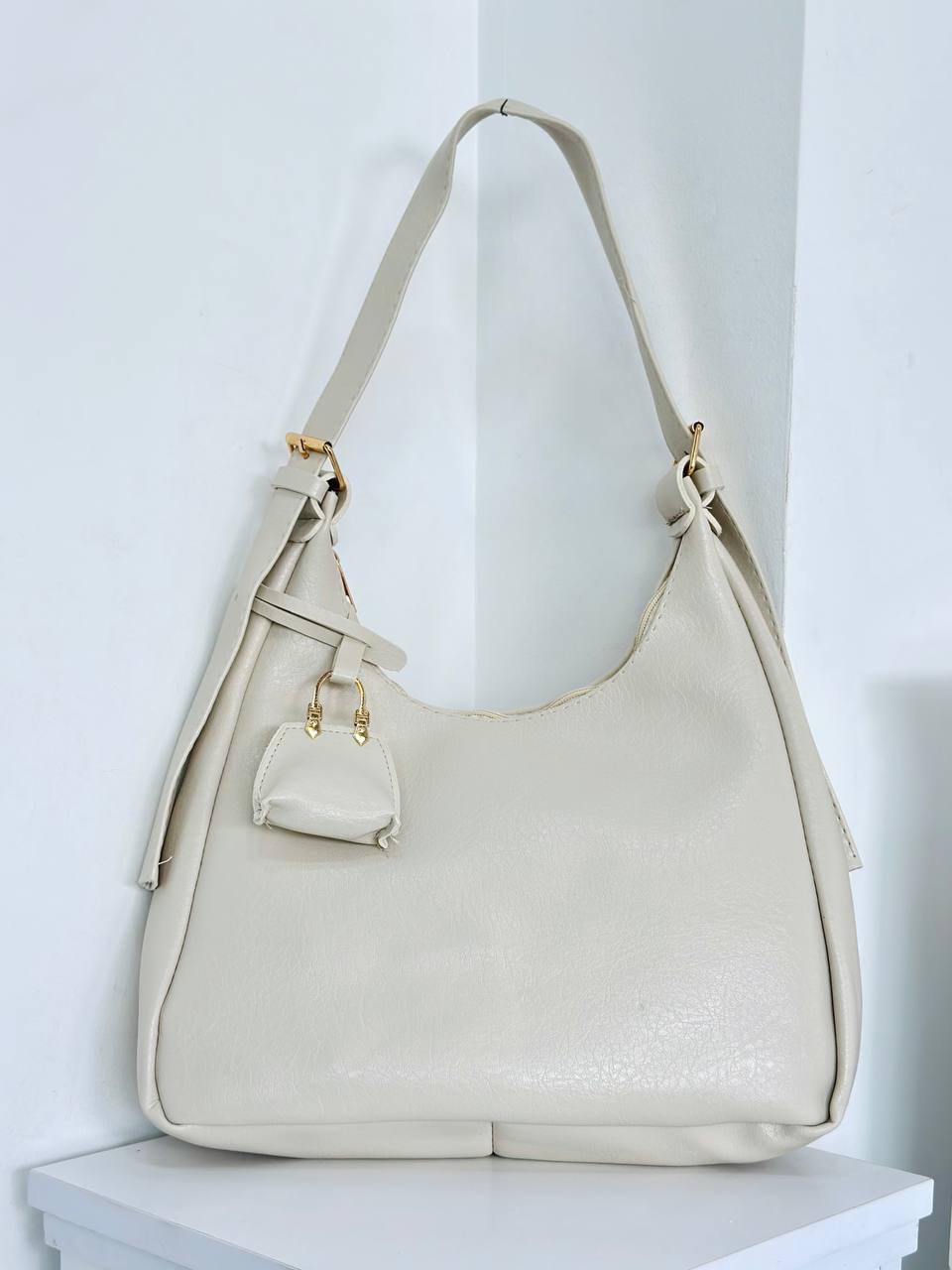 Selyn Tote