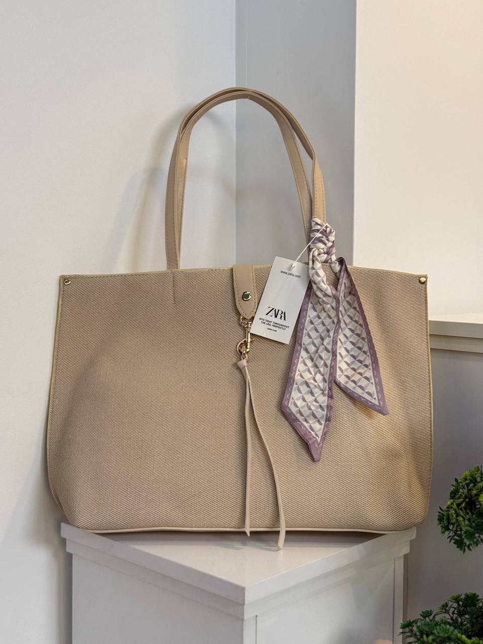Kyo Tote