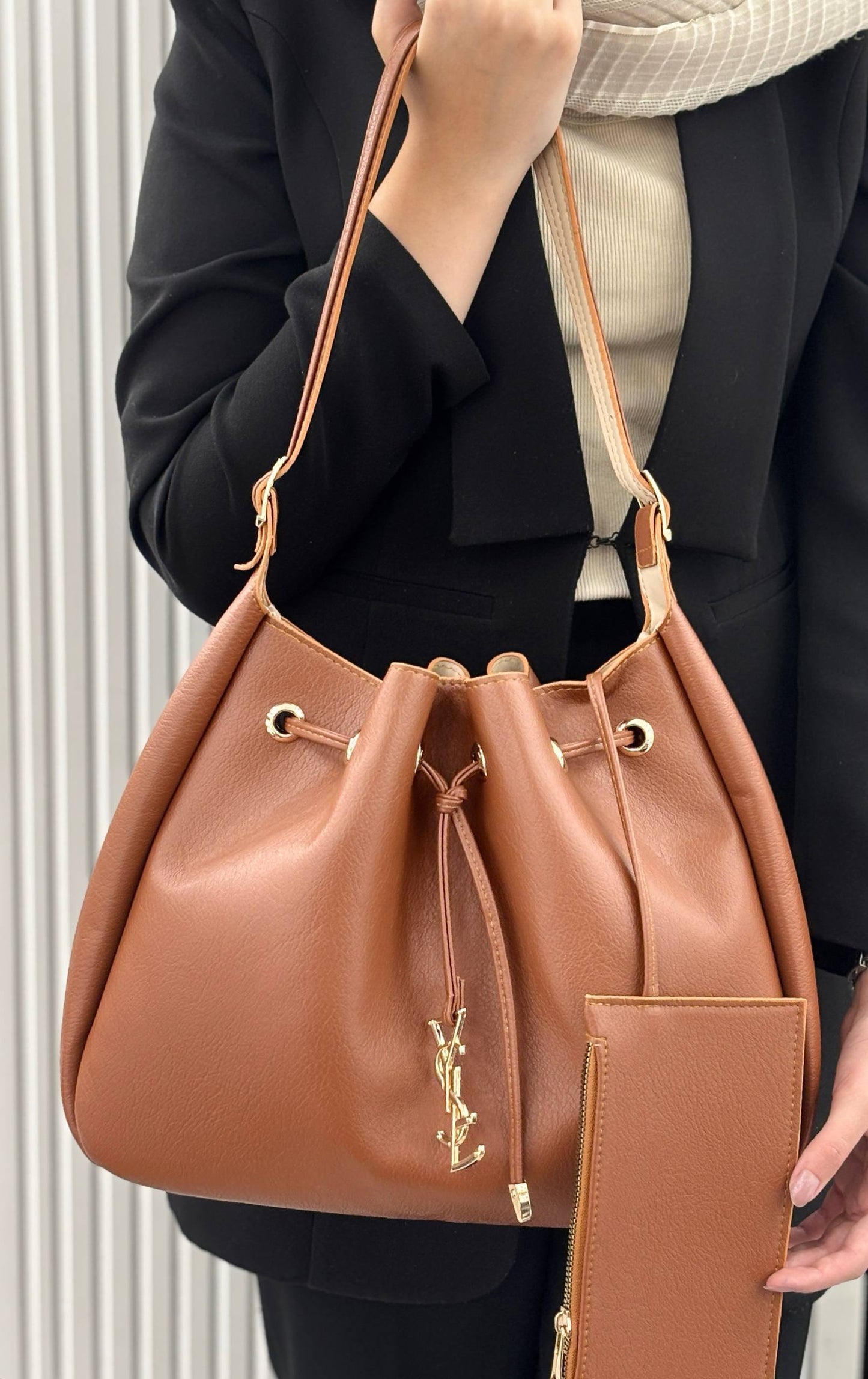 SL Tote
