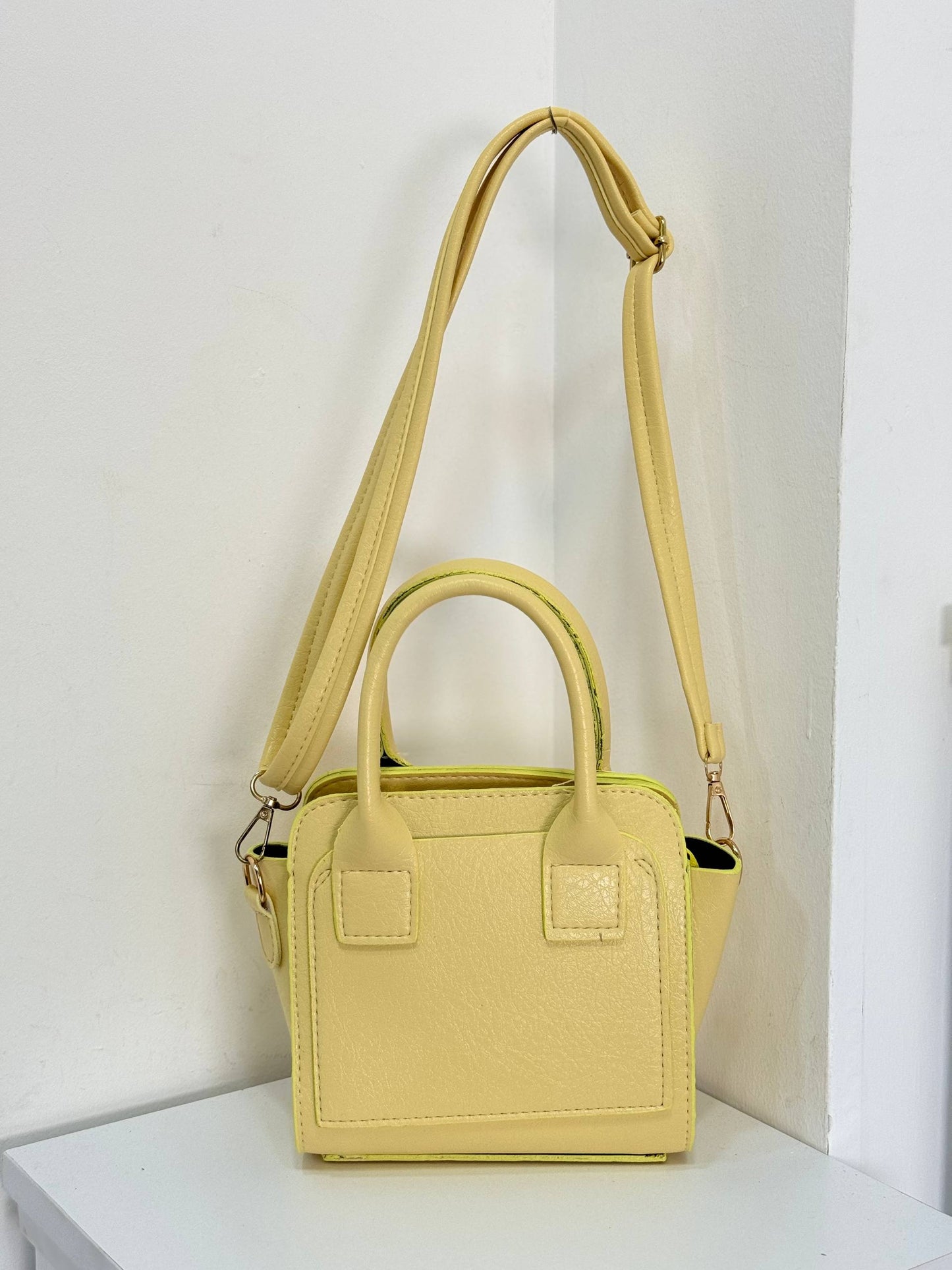 Wira Bag