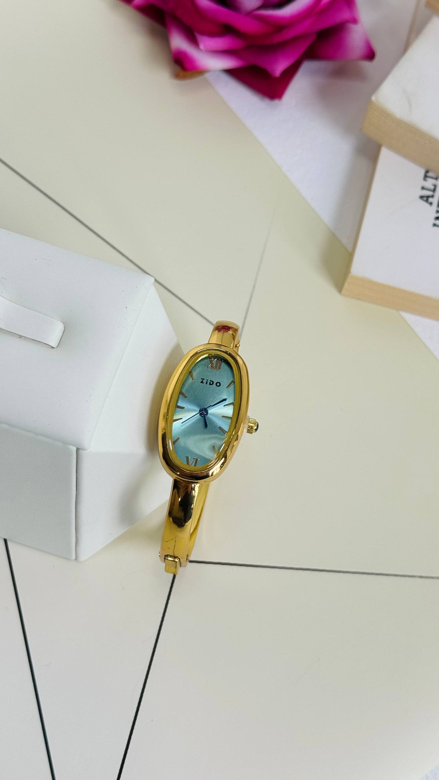 Luma Watch