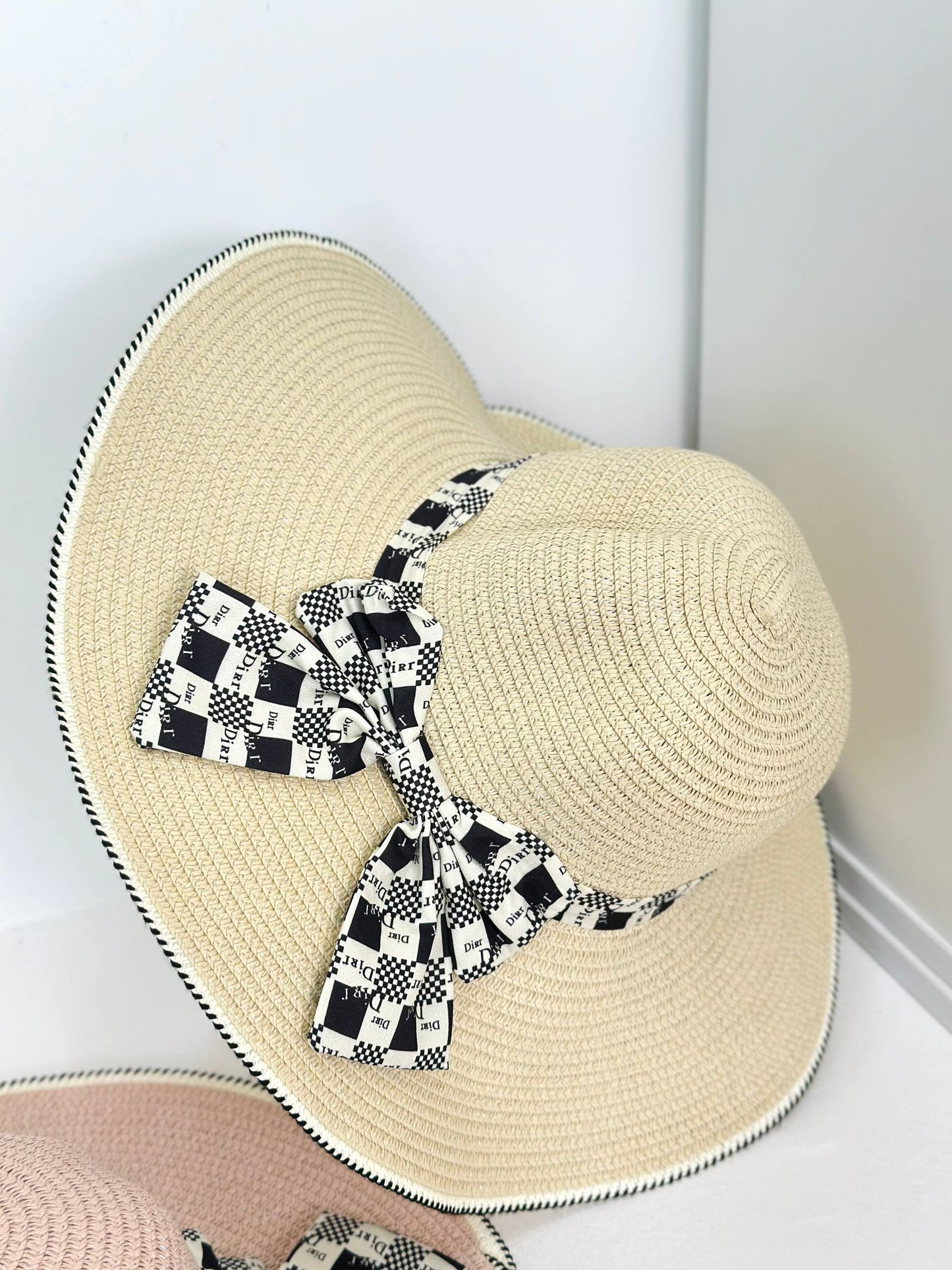 Bella Hat
