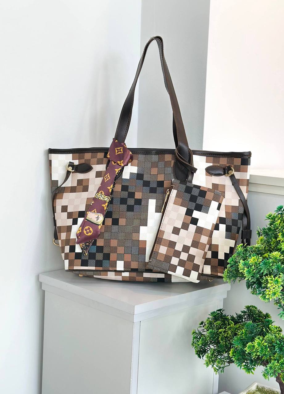 Gova Tote