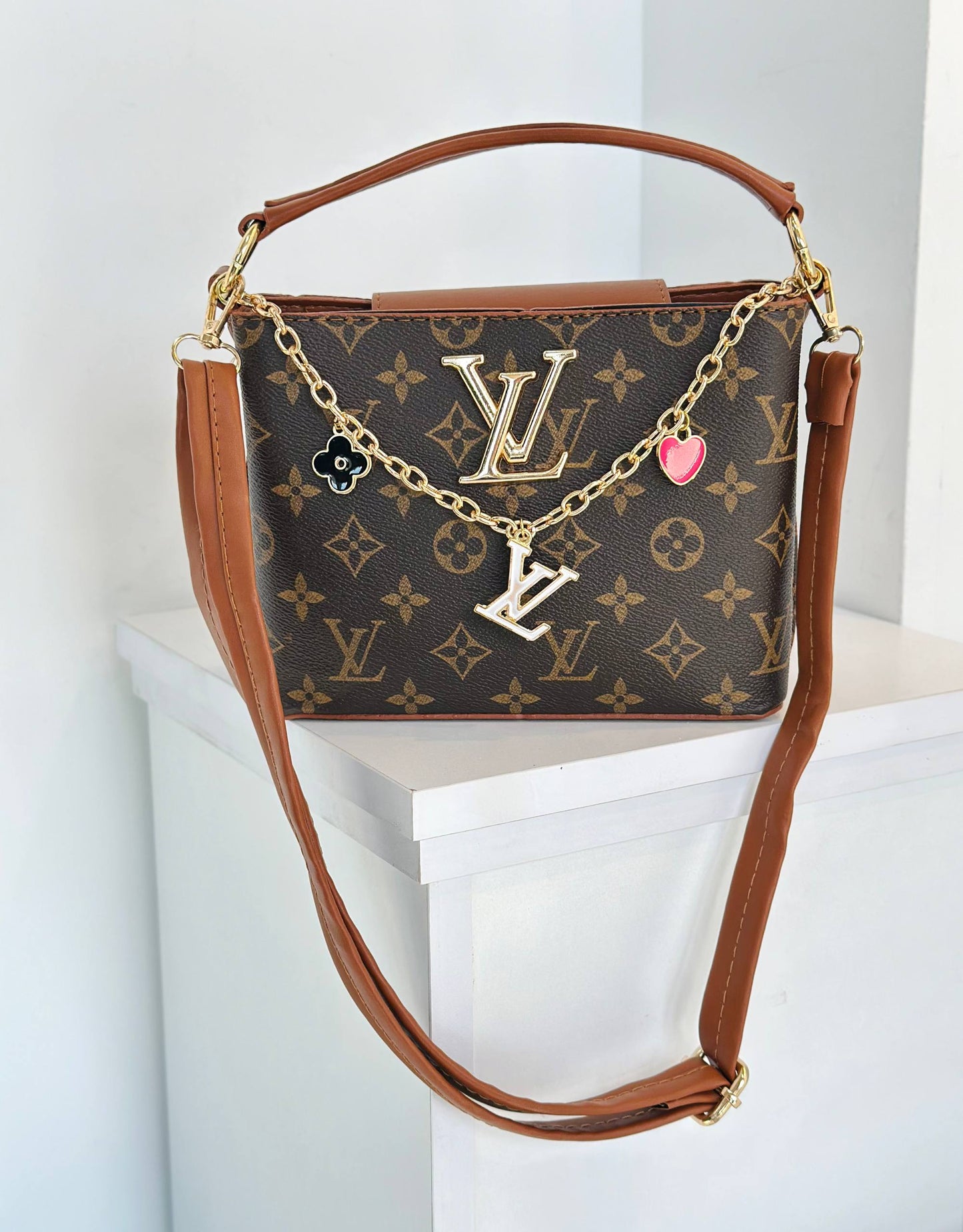 Neriva Bag