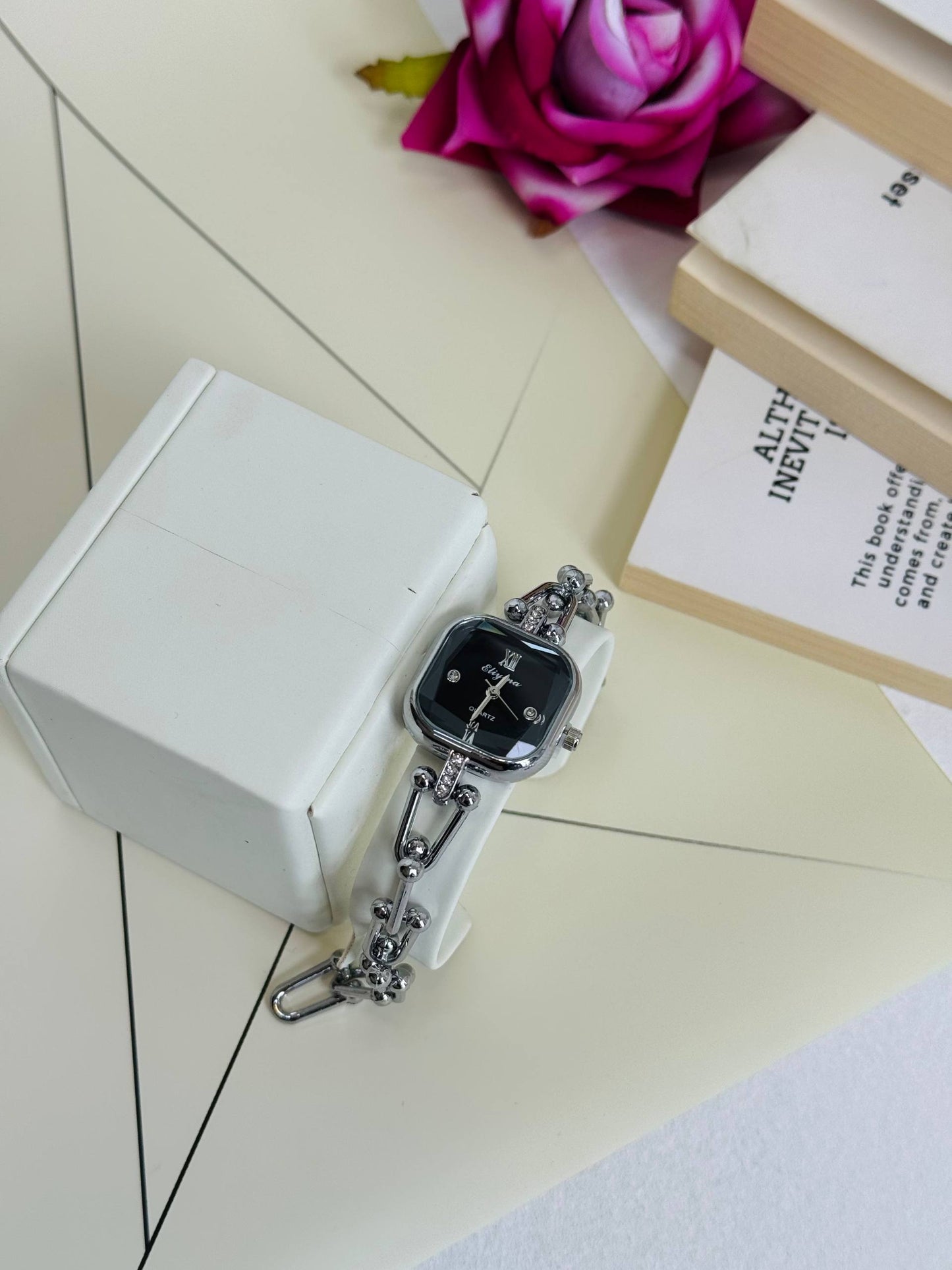 Elara Watch