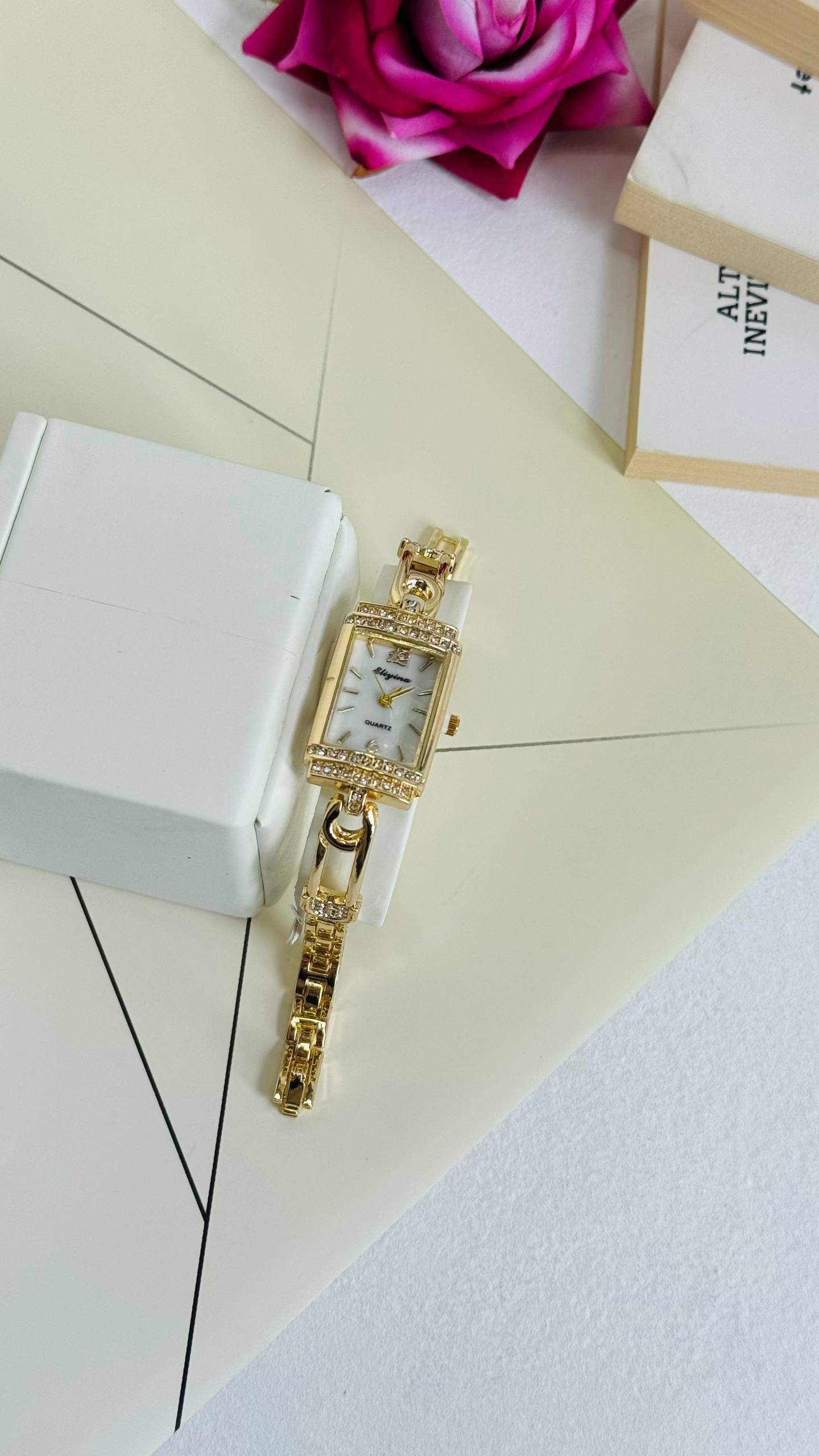 Nira Watch