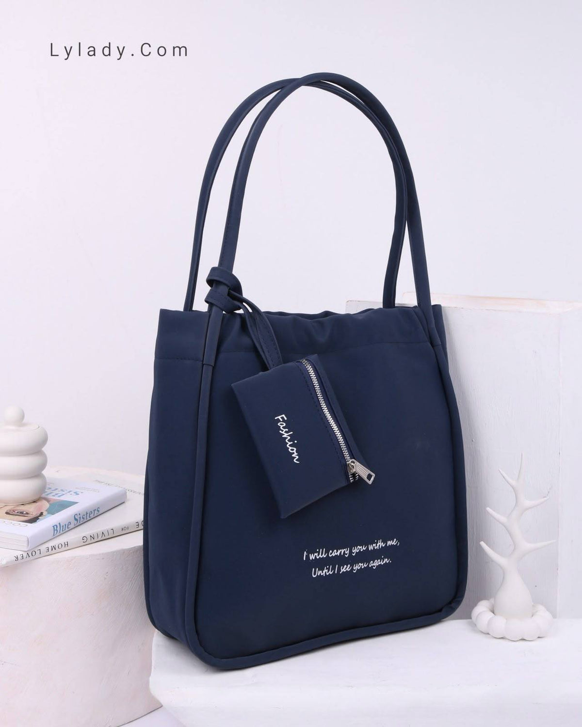 Leni Tote