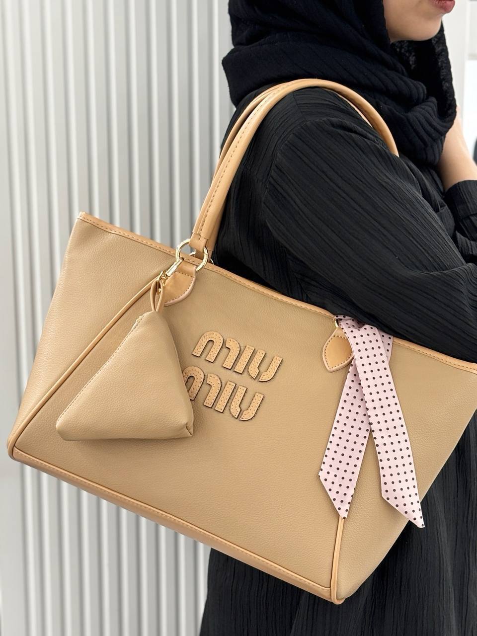 Ruby Tote