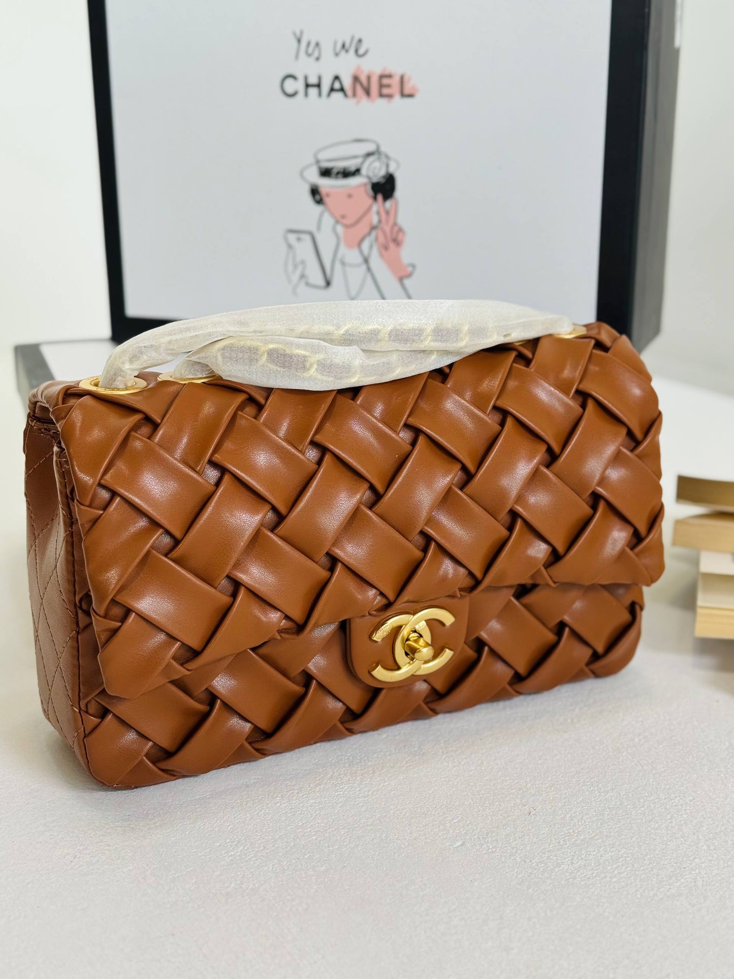 Lara Bag