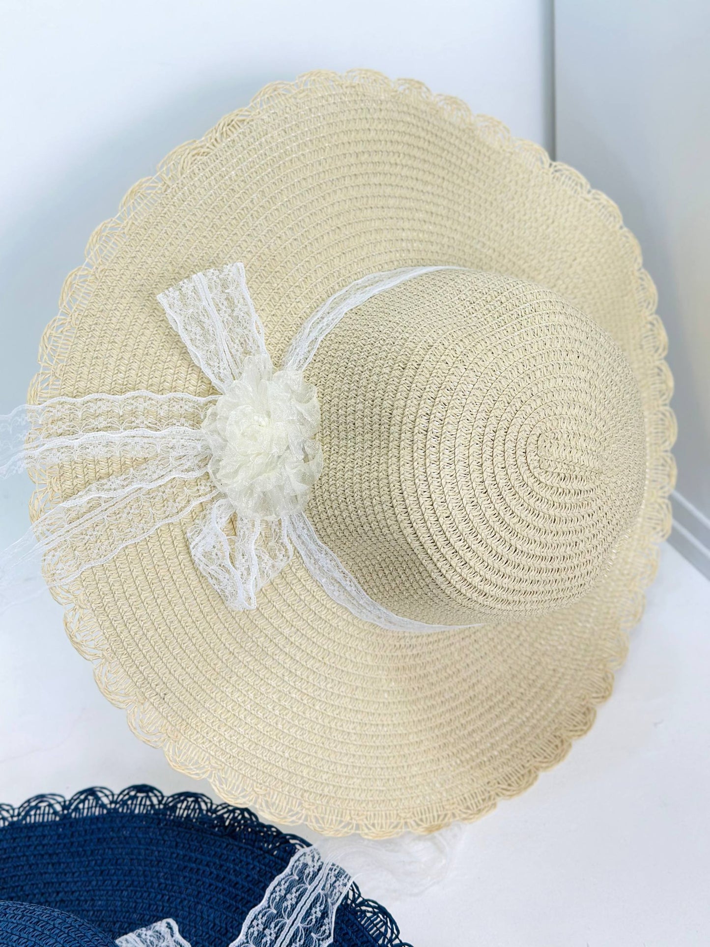 Nova Hat