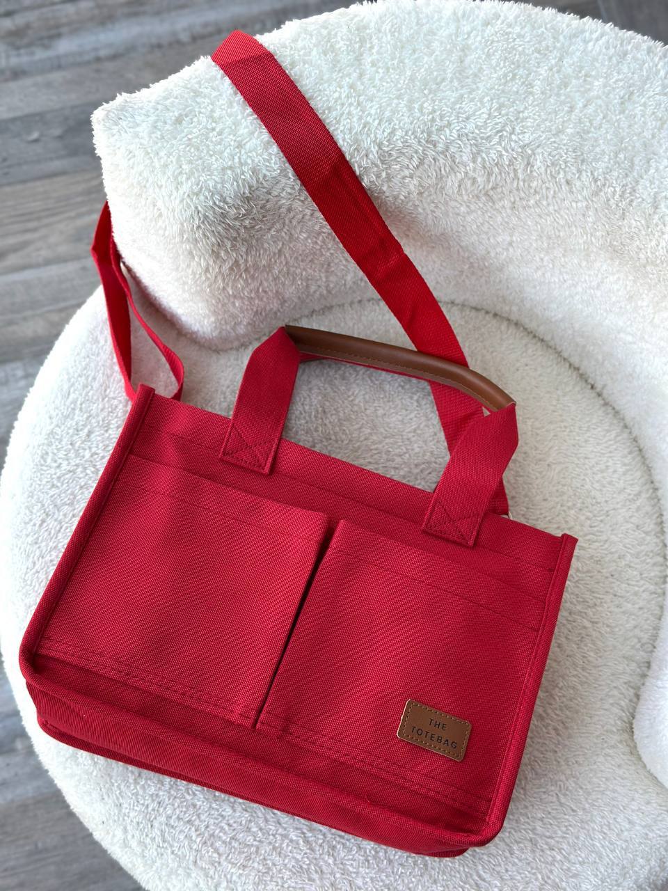 Aven Tote