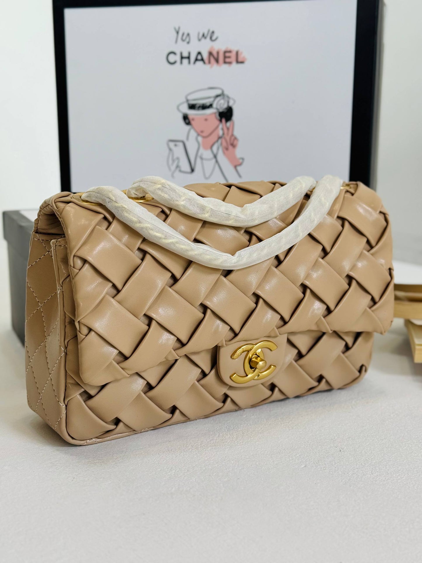 Lara Bag