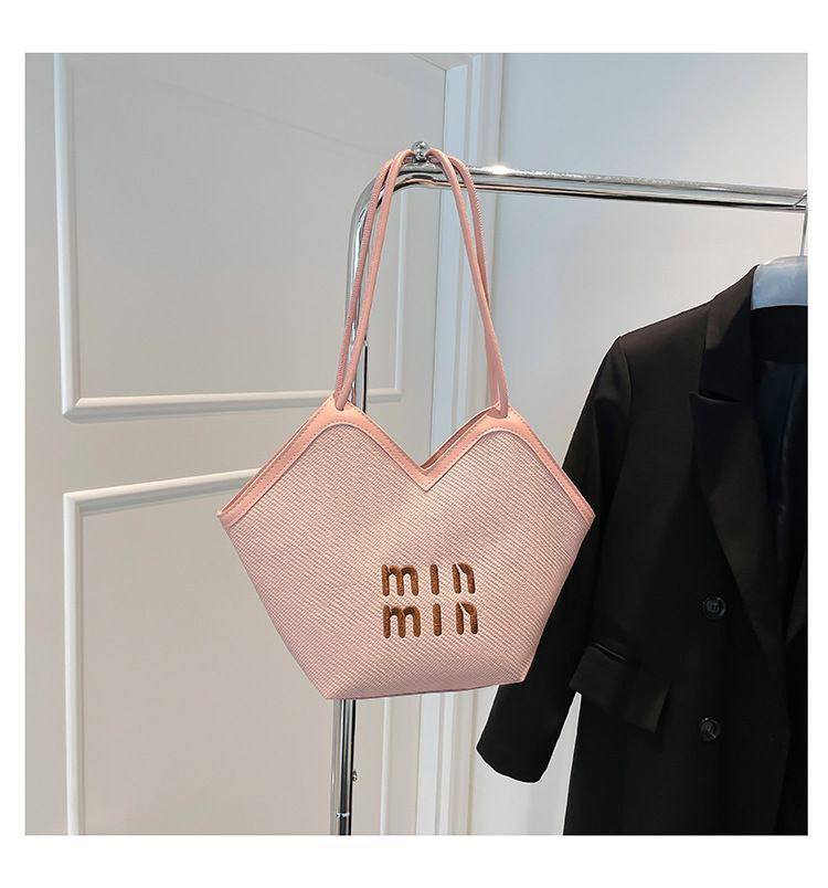 Nux Tote