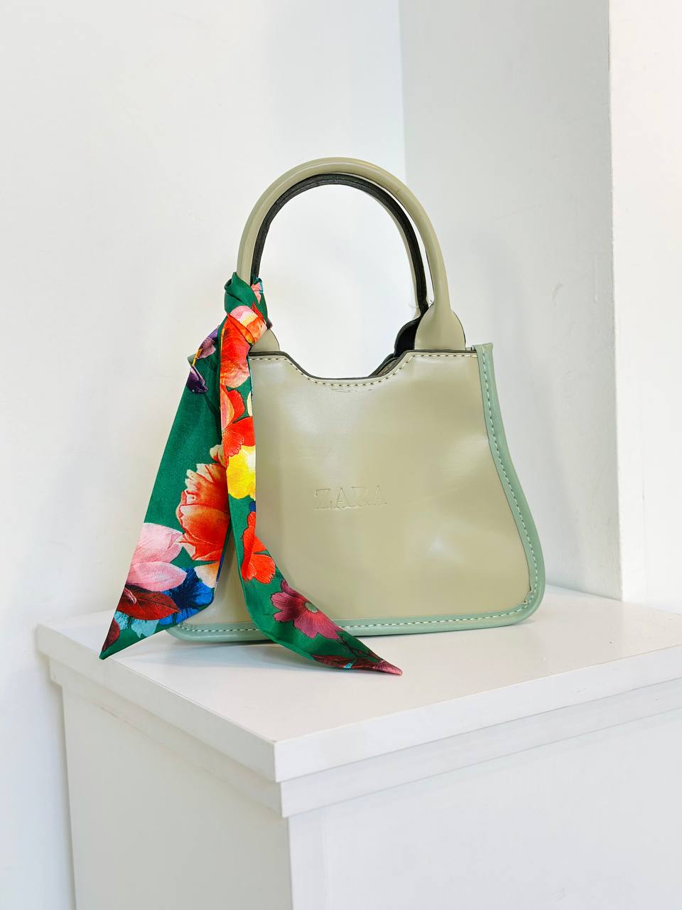 Moni Bag