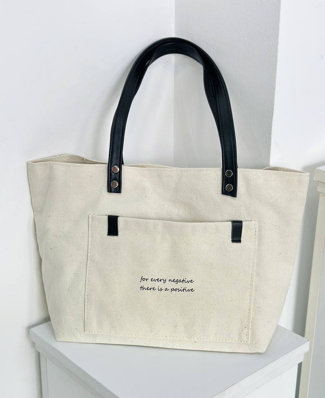 Lnessa Tote
