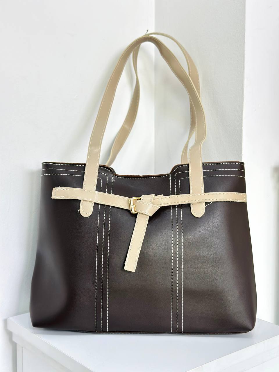 Neraya Tote