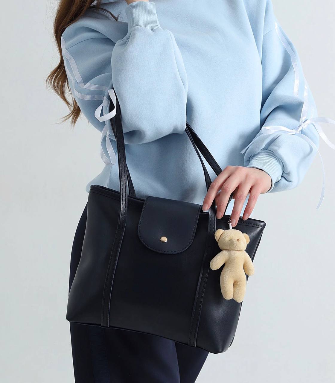 Vera Tote