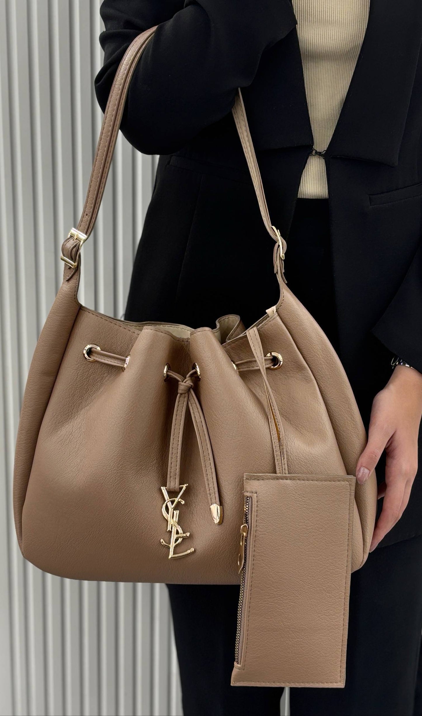 SL Tote