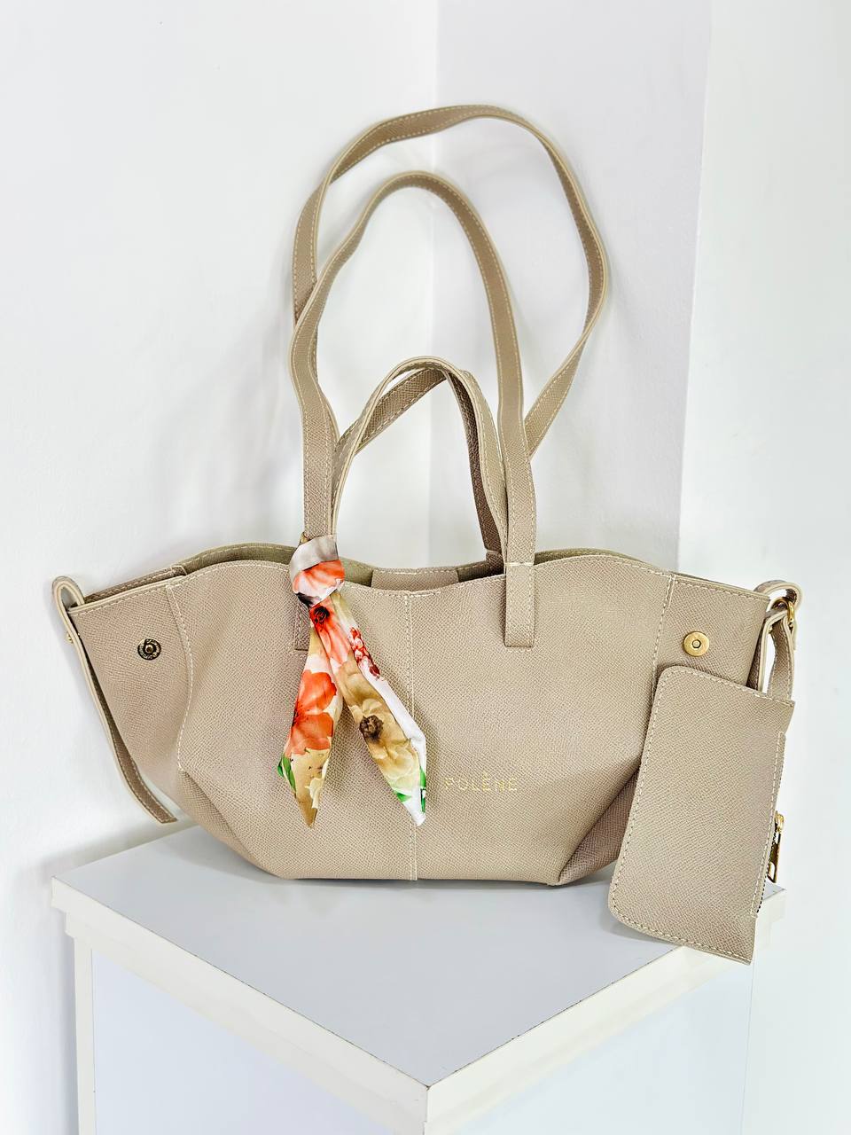Odlelia Tote